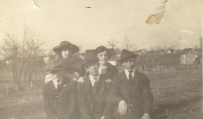 Pike County, Indiana, Unidentified, Group Photo Outdoors