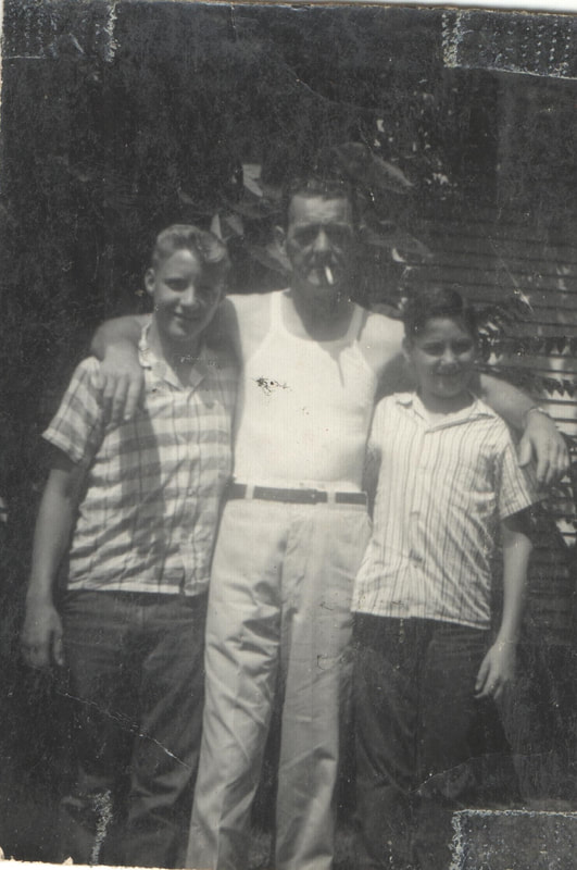 Pike County, Indiana, Robert R. Davis Family, Man Smoking Cigarette with Arms around Boys, Leo Taylor