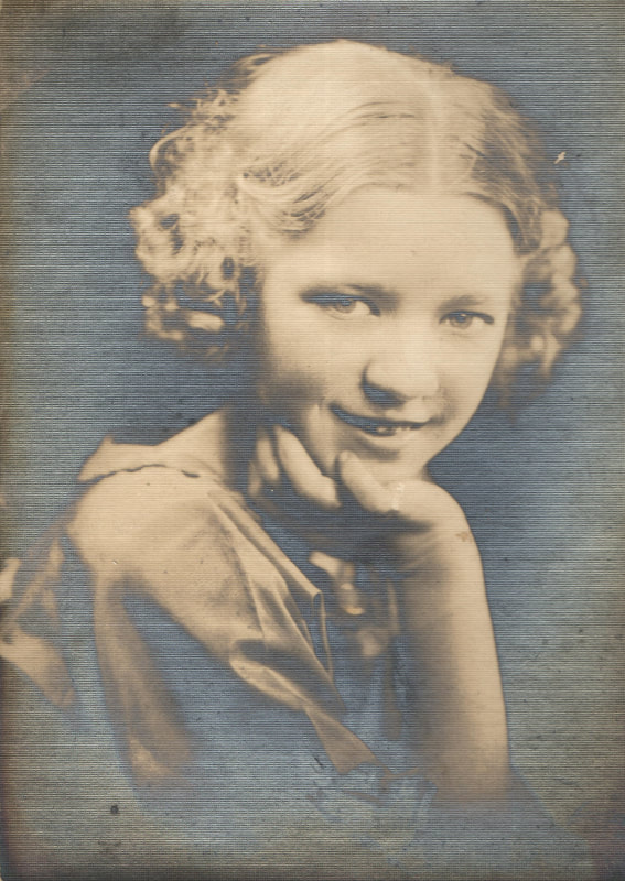 Pike County, Indiana, Robert R. Davis Family, Young Woman with Hand on Chin