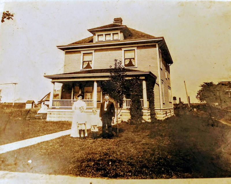 Pike County, Indiana, Harrison Family, Family Photo in front of House, Indianapolis, Indiana