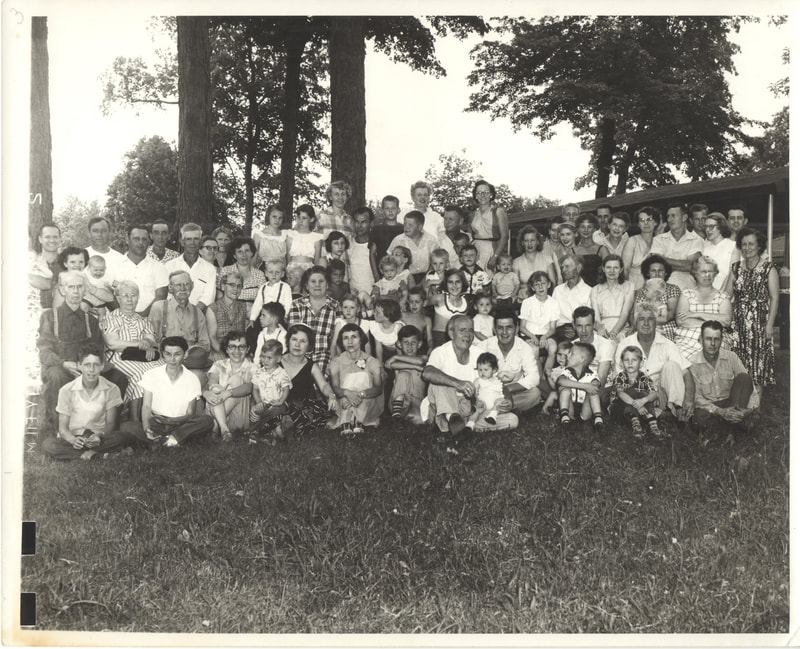 Pike County, Indiana, Morton Family, Large Outdoor Group Photo, Morton Reunion