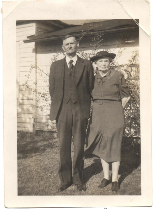 Pike County, Indiana, Morton Family, Man and Woman Standing in Yard, Will and Mae Richeson