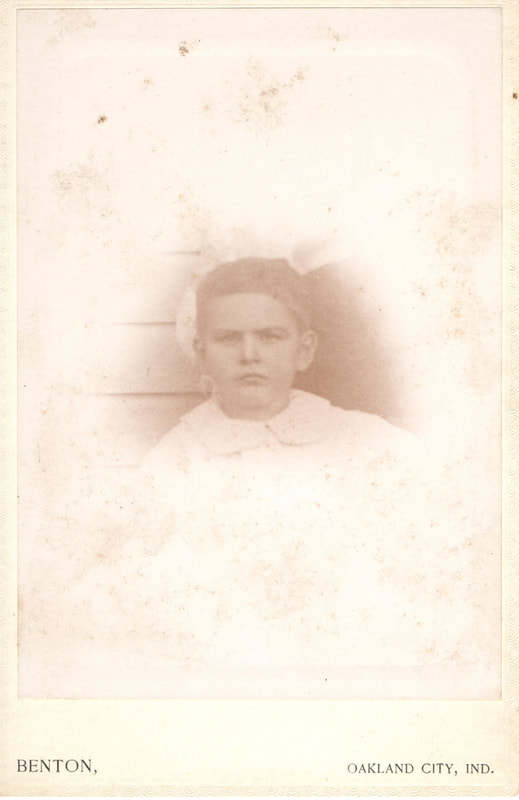 Pike County, Indiana, Greshom Shoulz Family, Young Girl, Benton Photo Studio, Oakland City, Gibson County, Indiana