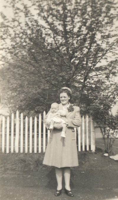 Pike County, Indiana, Judd Family, Woman Holding Baby, Zedith and Brenda Judd 