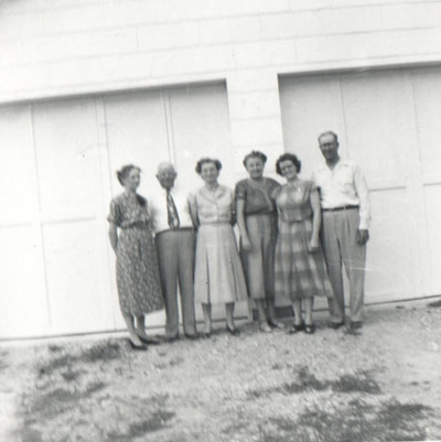 Pike County, Indiana, Judd Family, Group Photo in Front of Garage